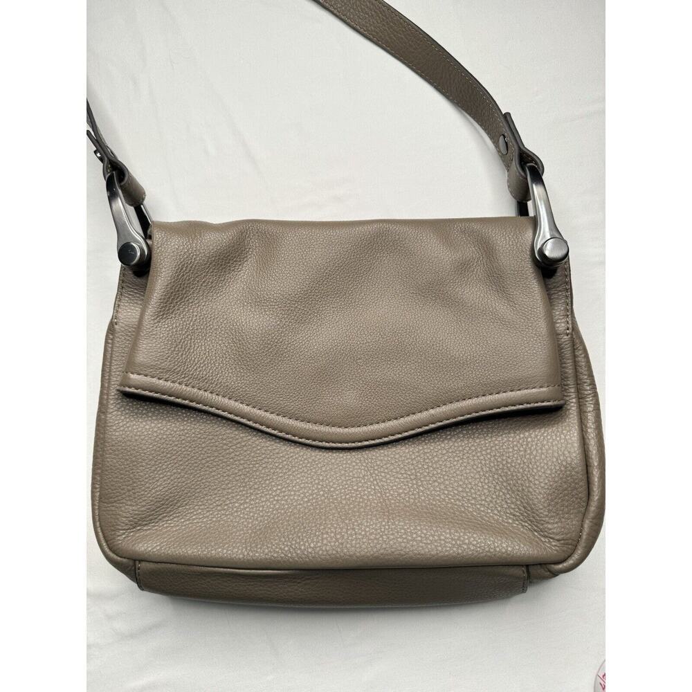 Vince Camuto Leather Crossbody Adjustable Strap Taupe Magnetic Close Preowned​ - Picture 3 of 15